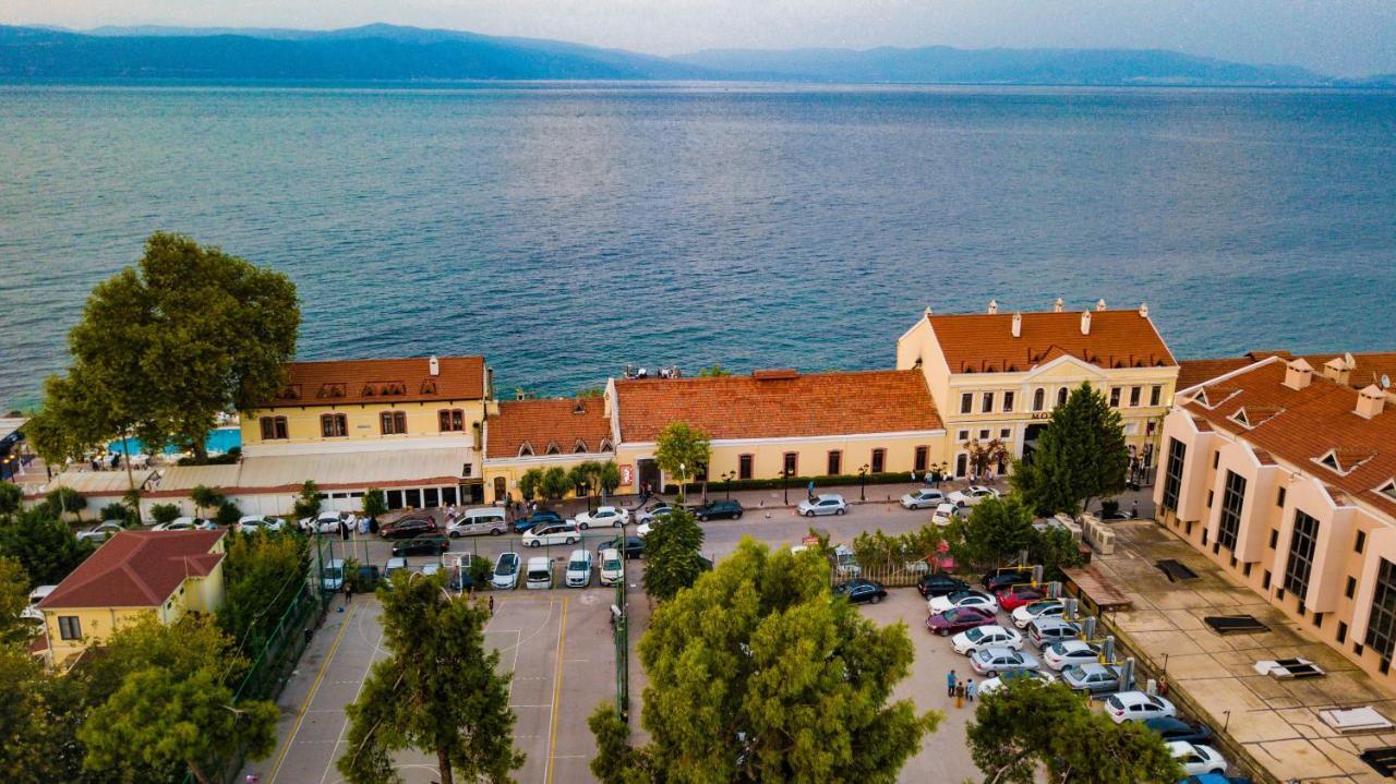 Montania Special Class Hotel Муданья Экстерьер фото