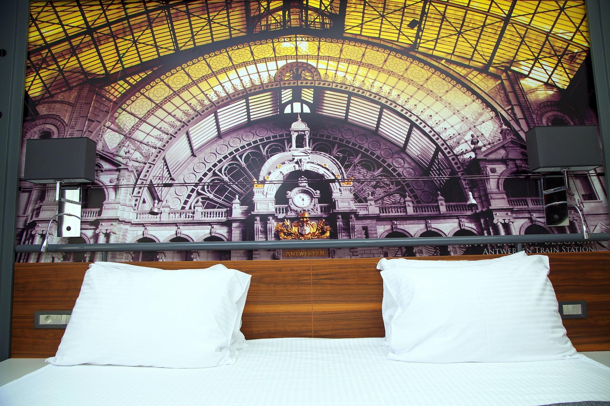 Montania Special Class Hotel Муданья Экстерьер фото