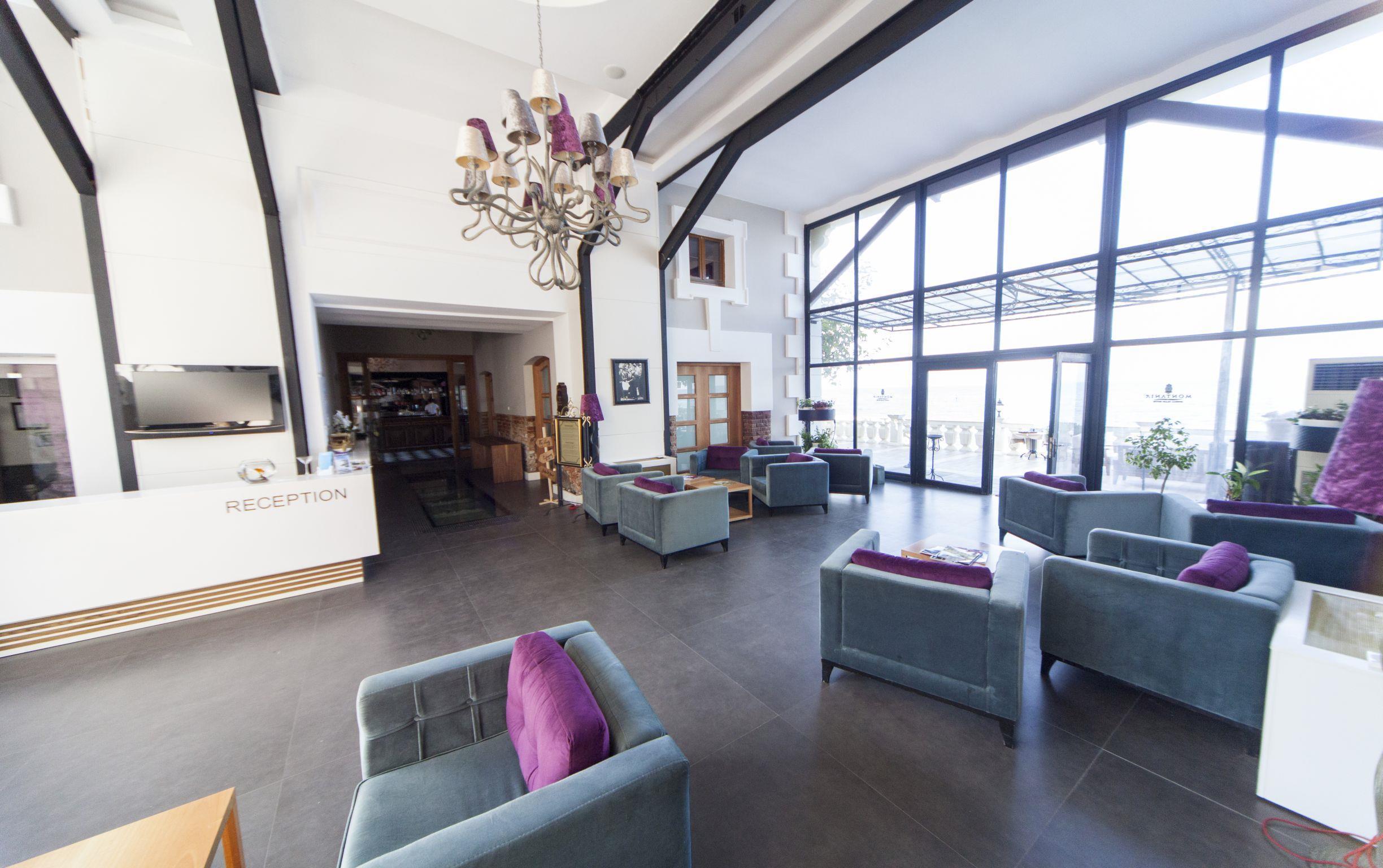 Montania Special Class Hotel Муданья Экстерьер фото