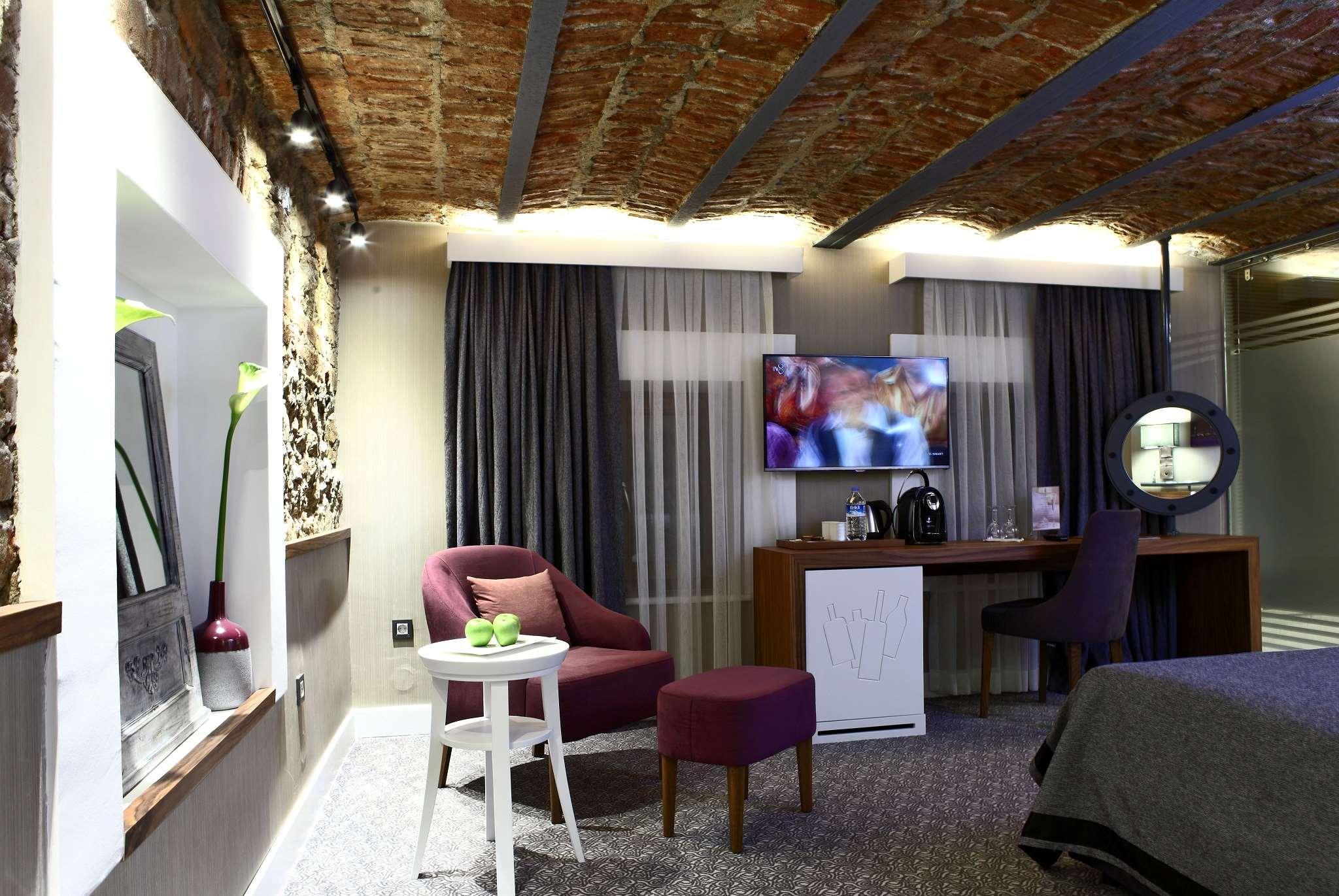 Montania Special Class Hotel Муданья Экстерьер фото